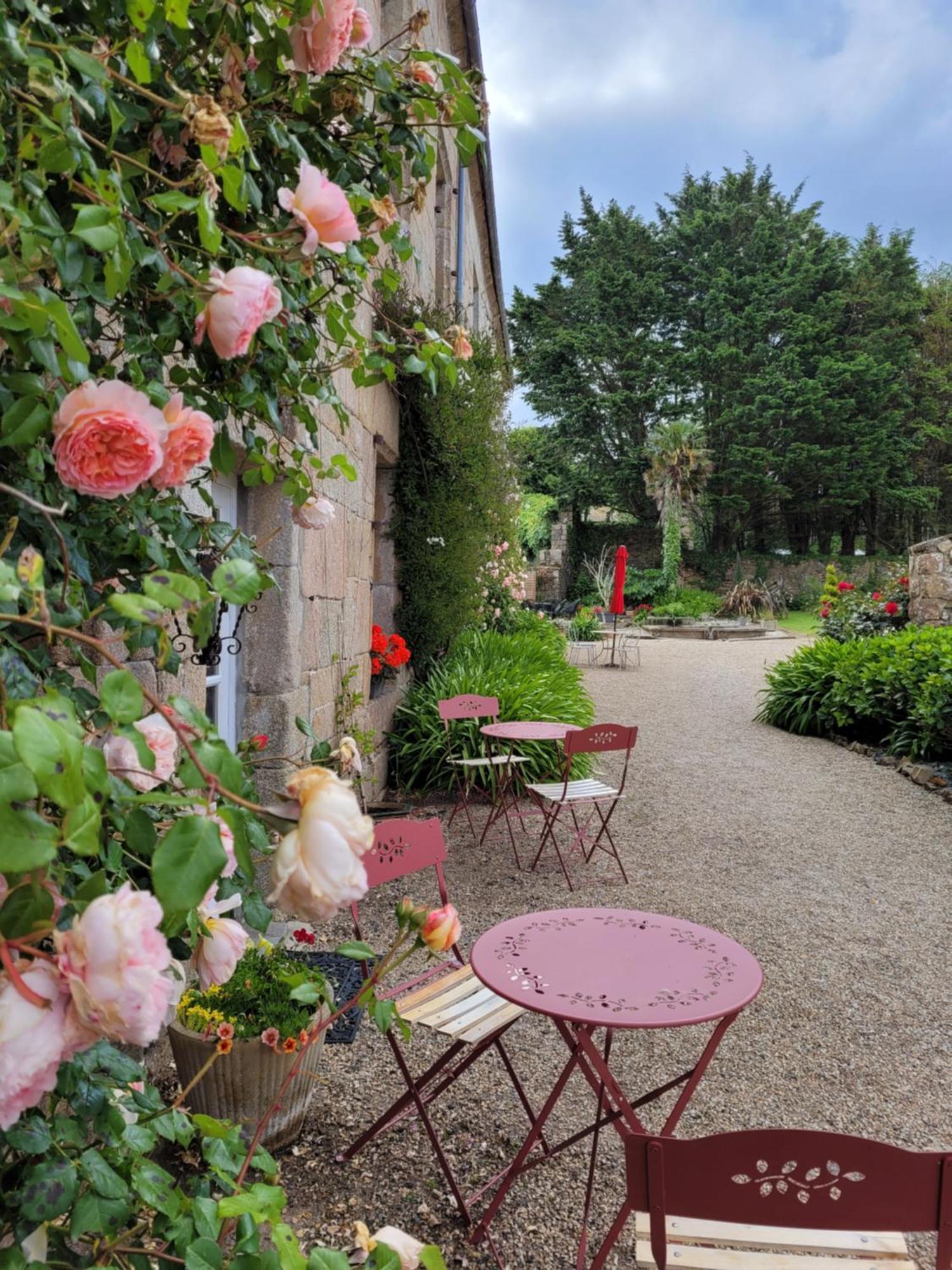 Hostal Manoir De Keringant Saint-Quay-Perros Exterior foto